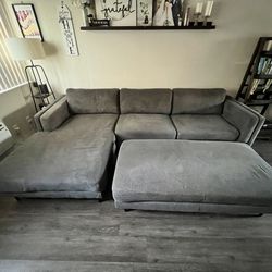 Grey Sectional w/ Chaise & Ottoman