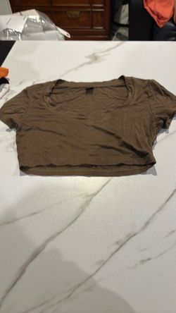 Olive Green Cropped Short Sleeve Top