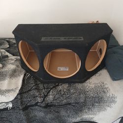 Ground Shaker Subwoofer Box Triple Sealed