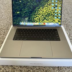 MacBook Pro 16 Inch 