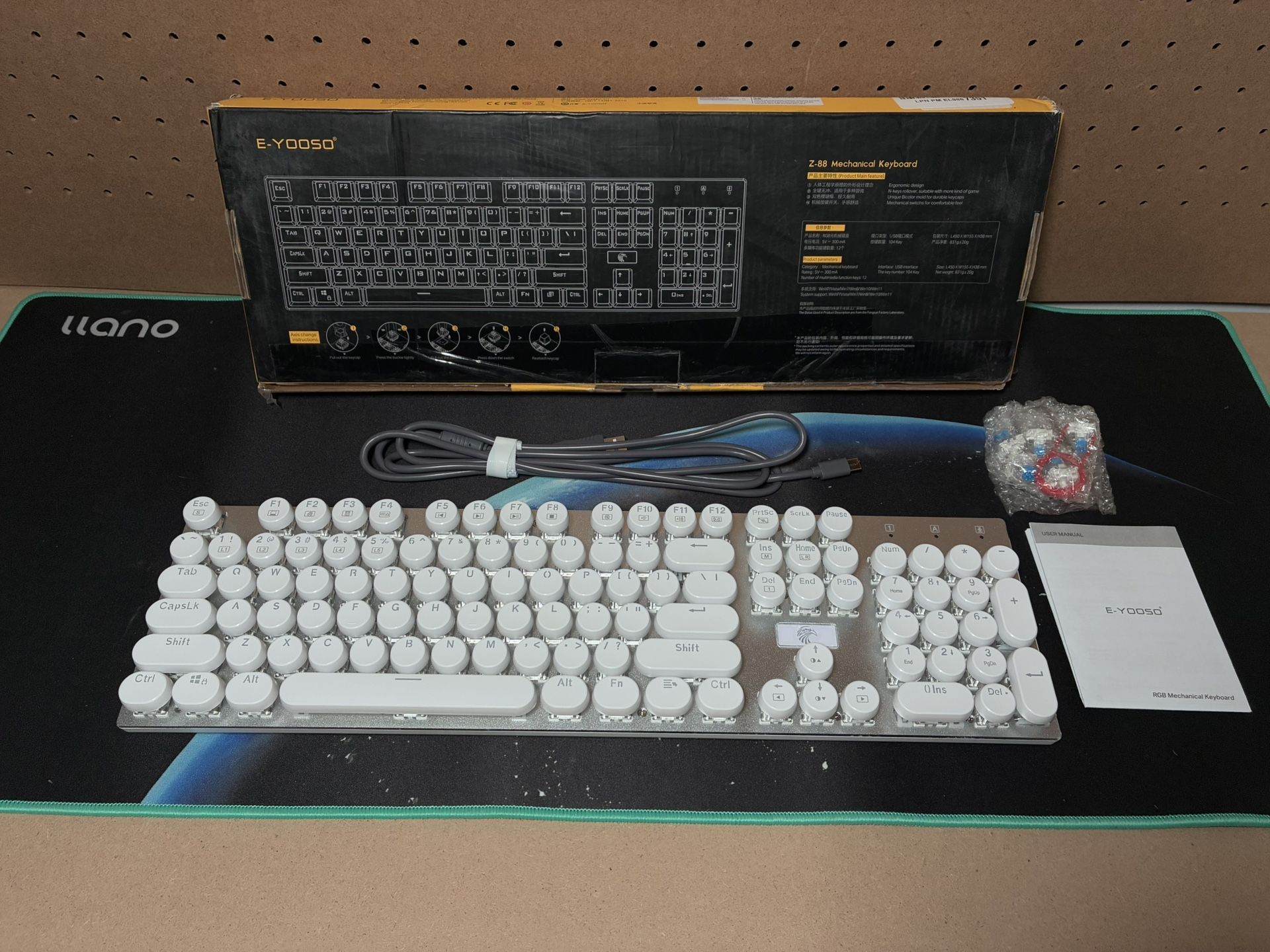 Wired RGB Backlit Keyboard, White