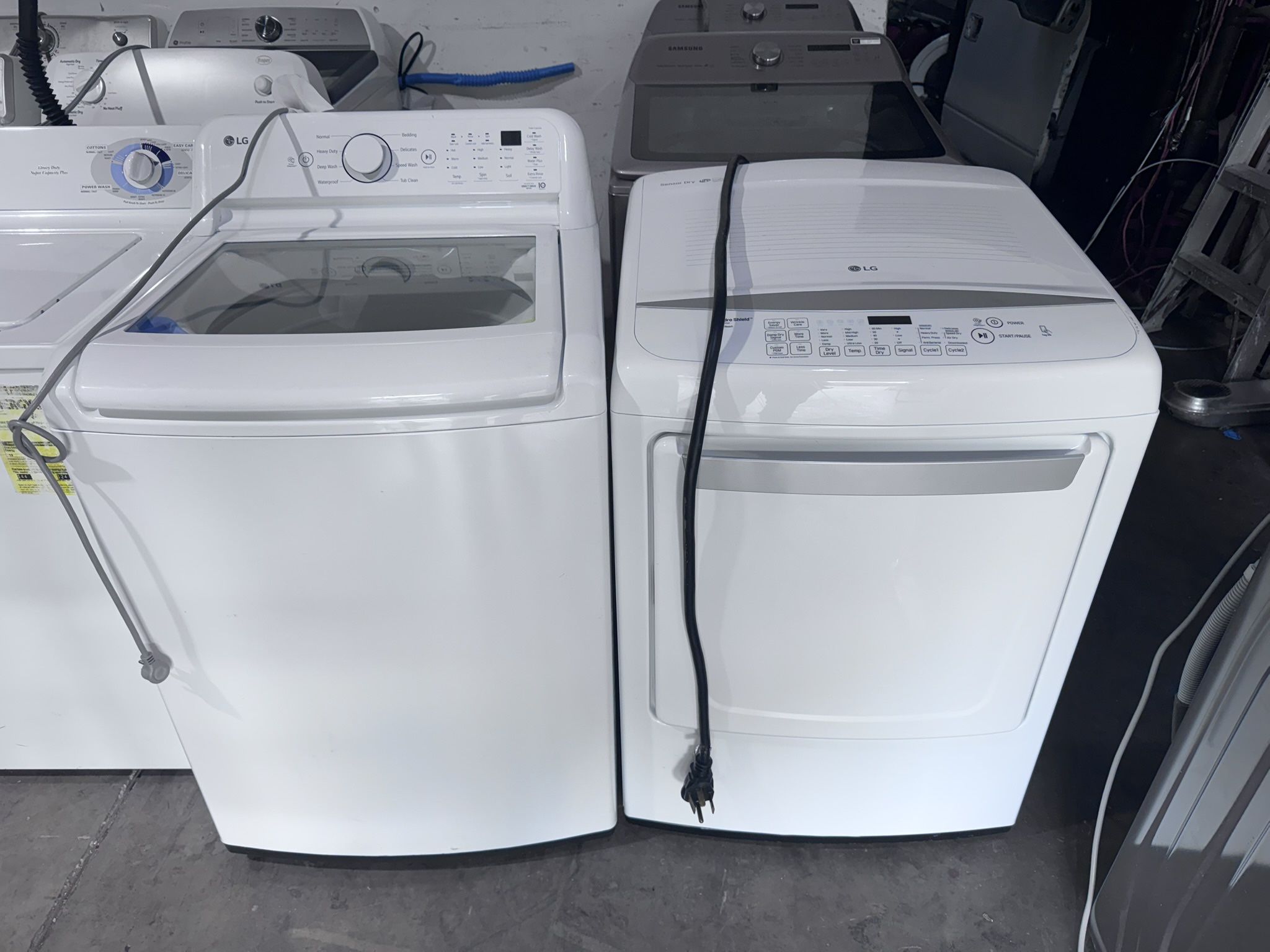 LG Washer And Dryer Set Xl Capacity