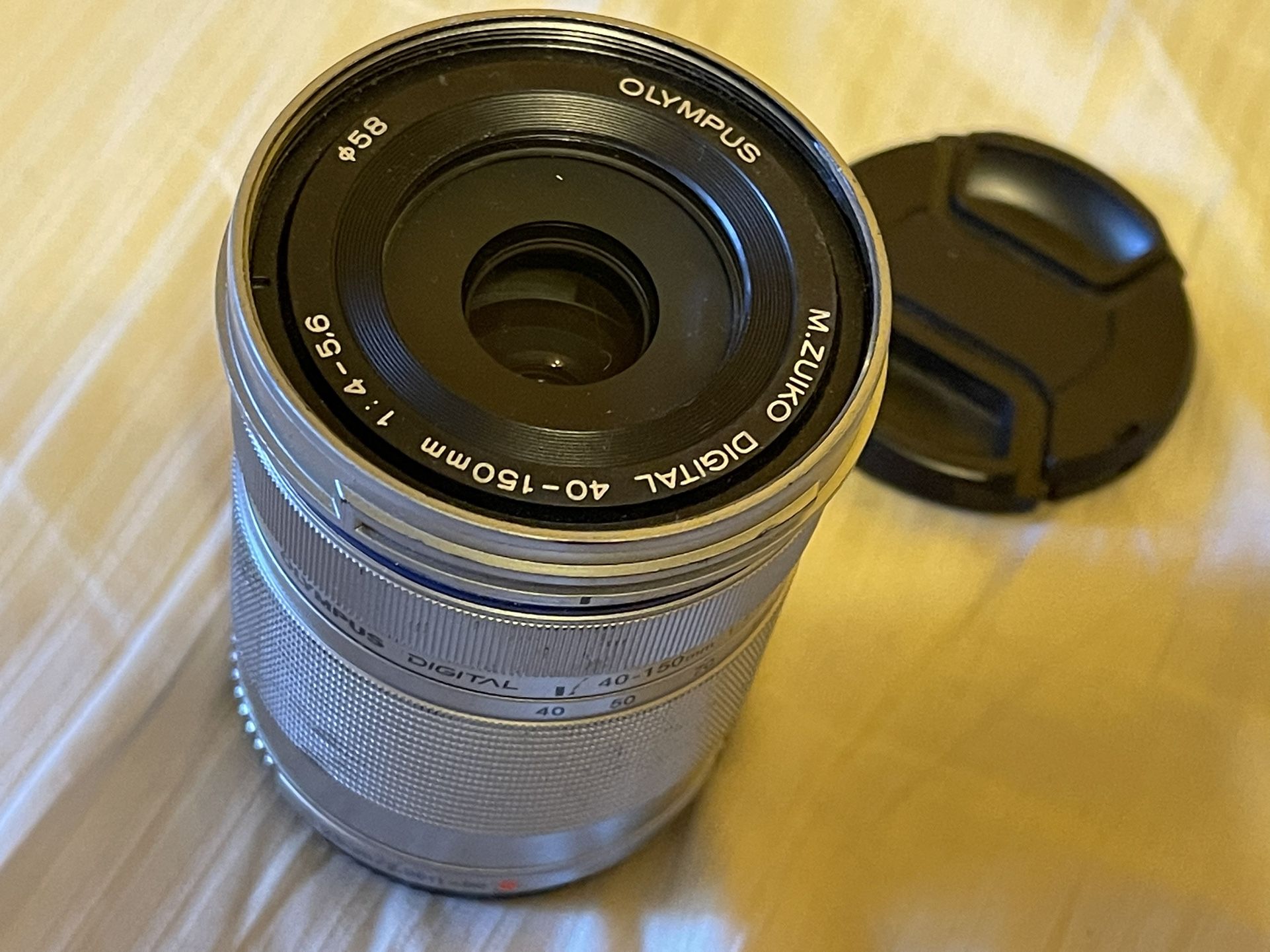Olympus 40‑150 mm f/4‑5.6 (M.Zuiko, consumer zoom) Lens