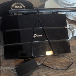 TP-LINK WiFi Router