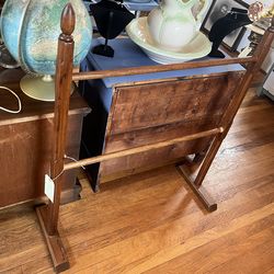 Vintage slim 2 bar blanket rack