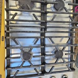 30" Viking Gas Cooktop