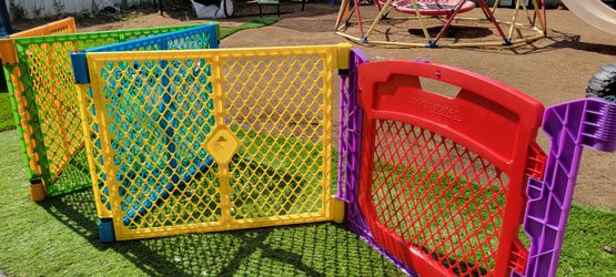 Baby gate