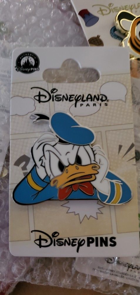 Disneyland Paris Angry Donald pin