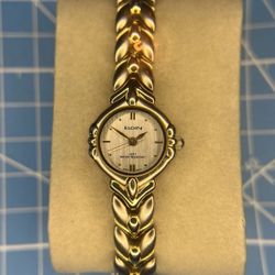 Elgin ELA269 Women's Round Analog Silver Tone Gold Plated Bangle Style Watch
