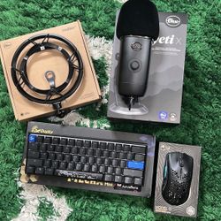 Ducky keyboard, glorious mouse, blue yeti x mic plus accessories