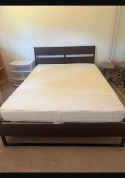 Queen bed