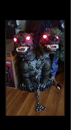 GIANT 3.5 FT LED Hell Hound Halloween Animatronic - NEW In Box