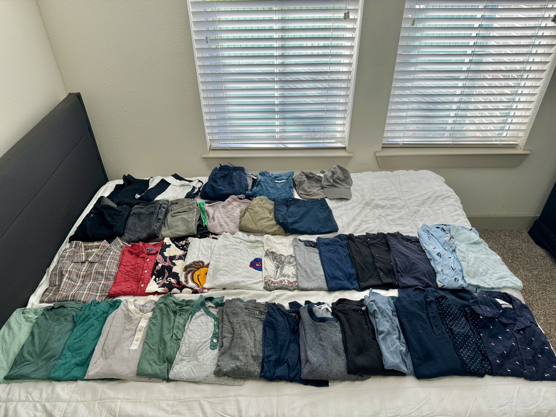 Young Men Clothing Lot (40 Pieces Assorted)