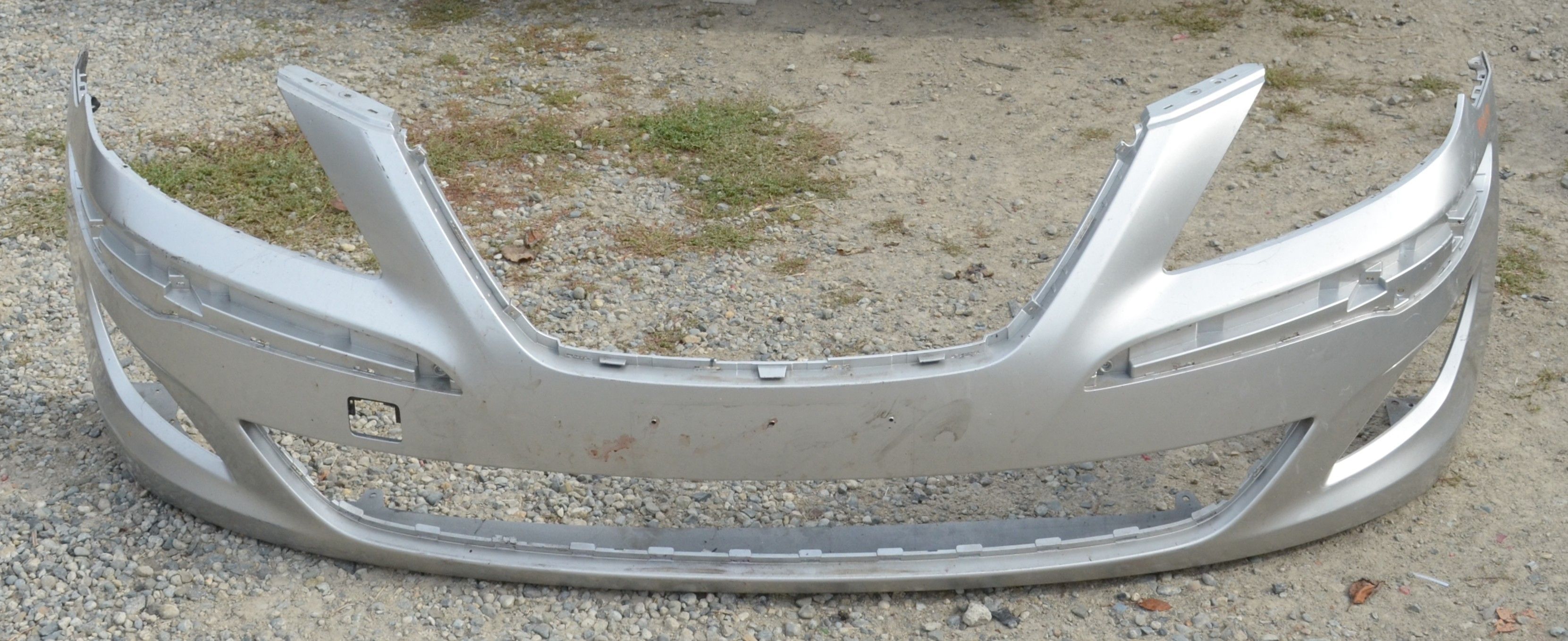 USED REF#U0184 || 2012-2014 HYUNDAI GENESIS || FRONT BUMPER COVER ONLY