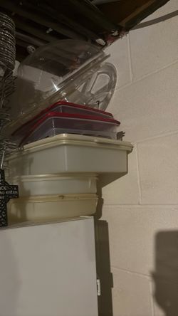 Storage containers Tupperware