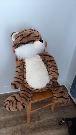 Cute big teddy bear