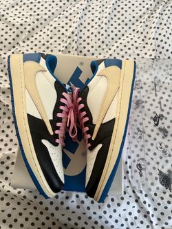 Jordan 1 low Travis Scott fragment