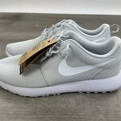 Size 12 Nike Golf Shoes Roshe G Spikeless White / Gray 