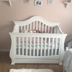 White Crib