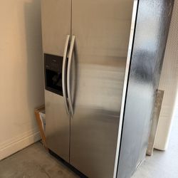 Whirlpool Gold Fridge