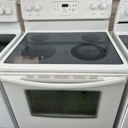 Frigidaire Stove 