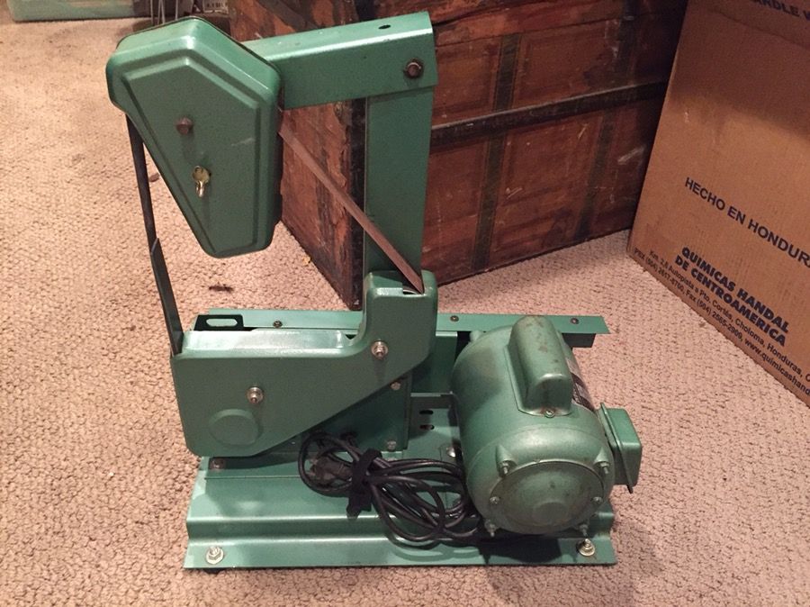 Grizzly G1013 1/2 HP Belt Sander (1” x 42” belt)