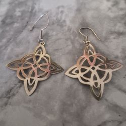 Aretes De Plata Nudo De Bruja