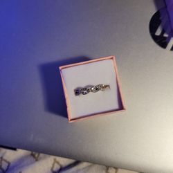 Rose Gold Colored Lady's Ring 