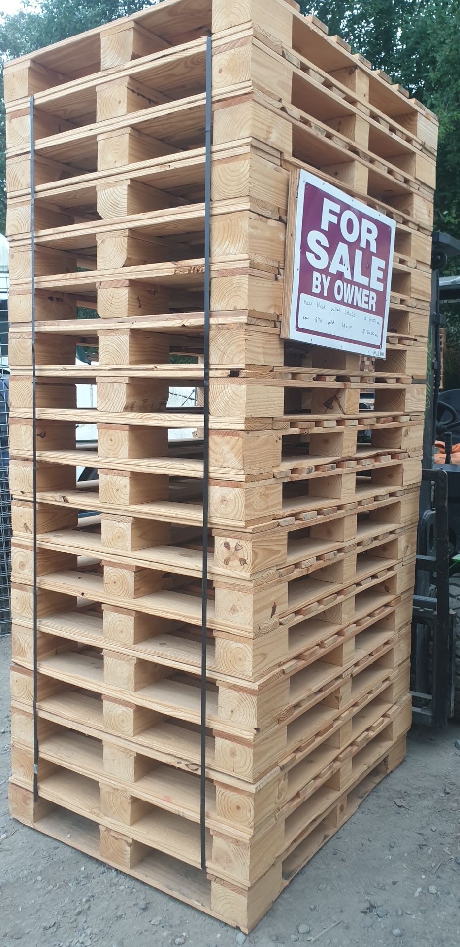 New Block Pallets Heavy Duty $25 Each