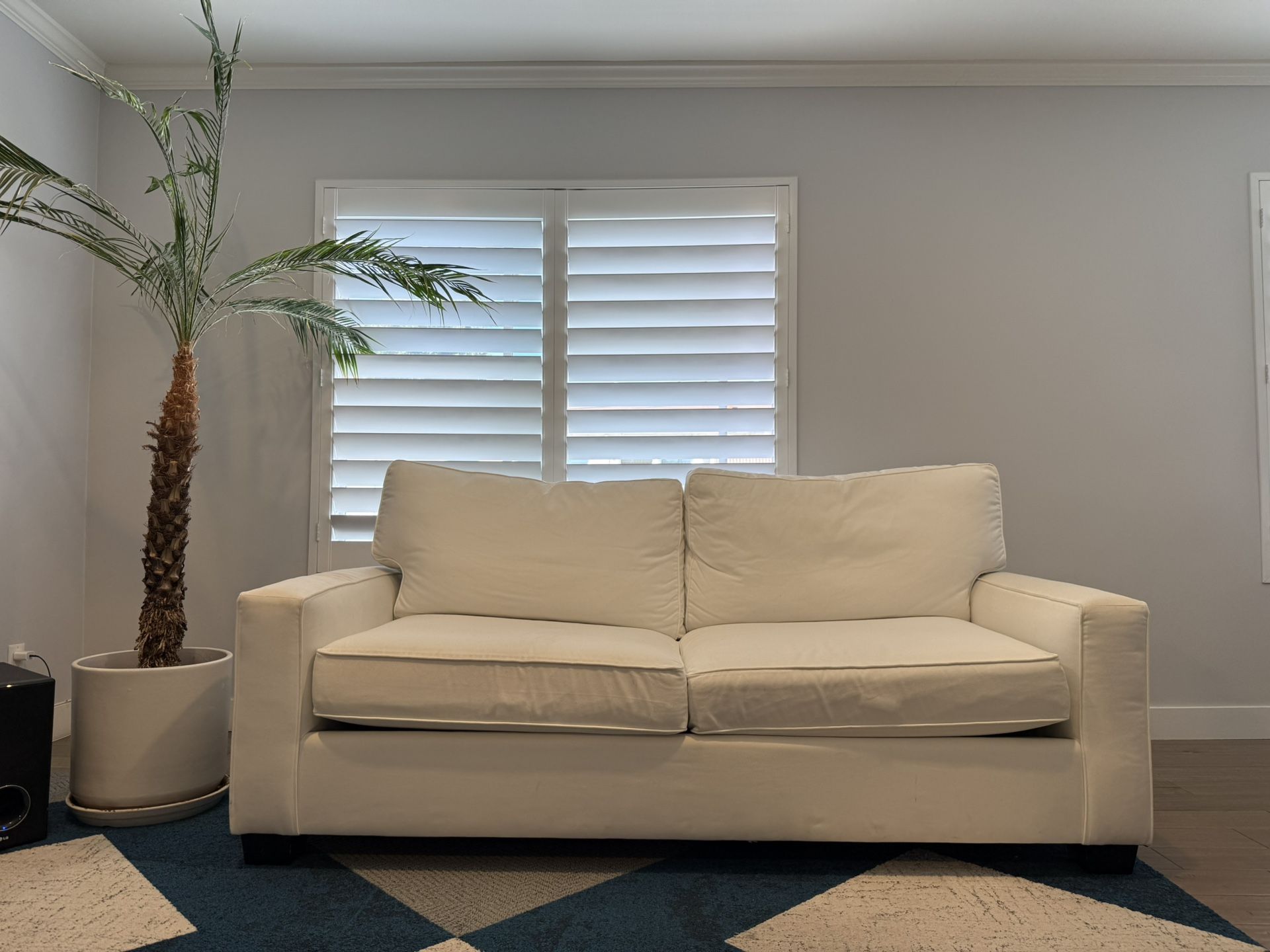 White west elm Couch/pull Out Bed In Great Condition!