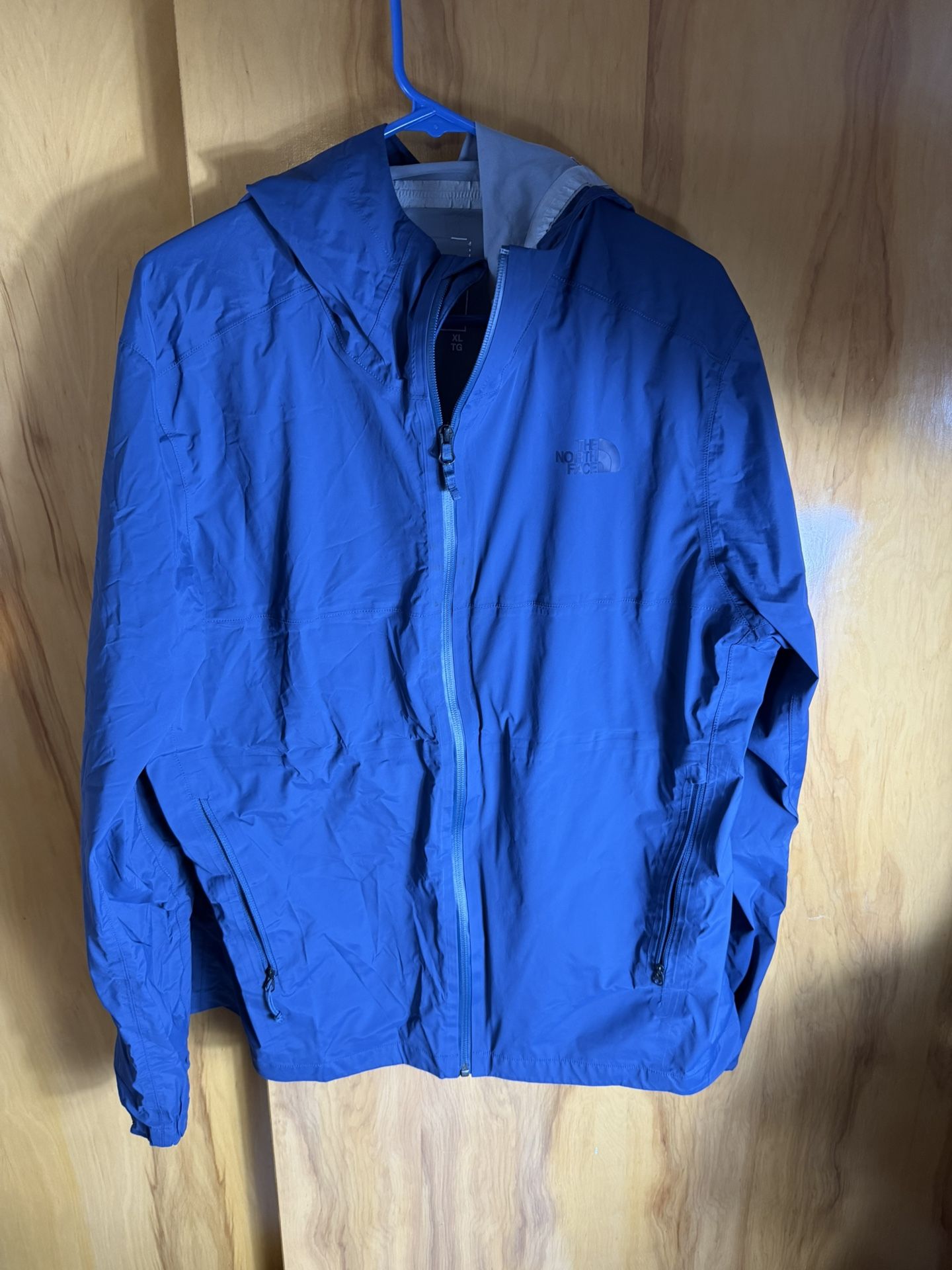 blue hooded The North Face DryVent rain jacket Unisex Women-XL Men-Large