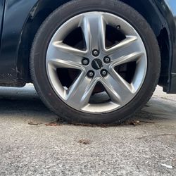 Ford fusion sport rim and tire