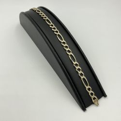 10KT YELLOW GOLD 10” DIAMOND-CUT FIGARO LINK BRACELET 6.75MM 13.5GR