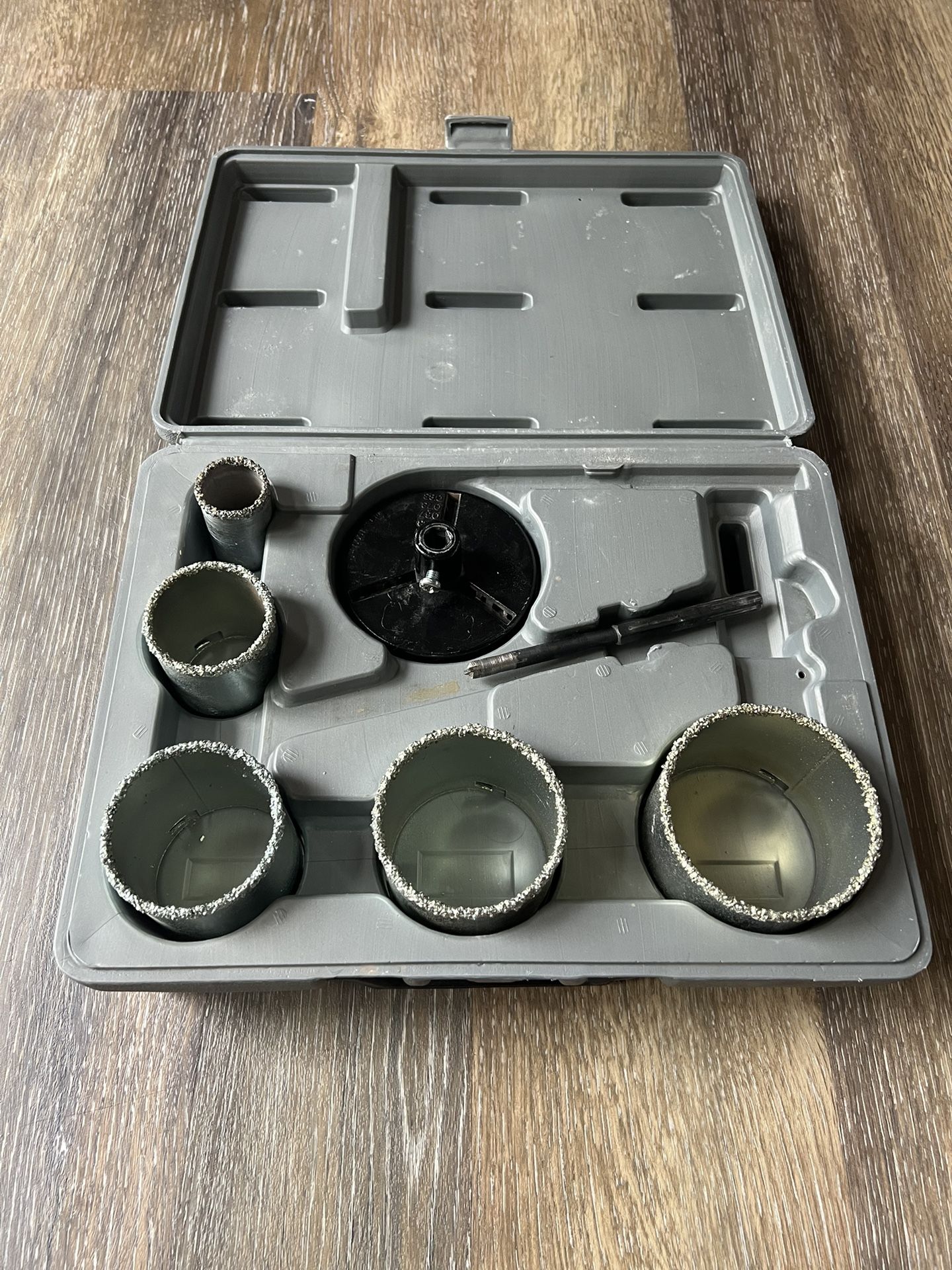 Tungsten Carbide Hole Saw Kit