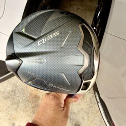 Taylormade Qi35 Max Driver  9 Degree Loft