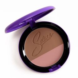 NIB MAC // Selena Techno Cumbia Powder Blush Duo