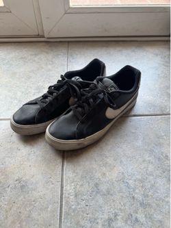 Nike court royale 10.5