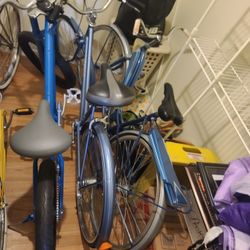 4 Vintage Bikes Like New Condition 