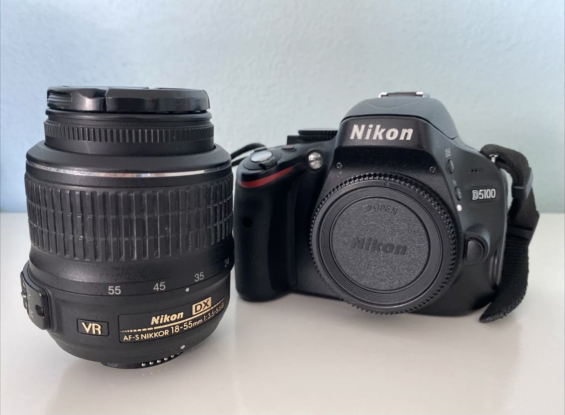 Nikon D5100 16.2MP Digital SLR Camera - Black (Body, Lens, Bag, & Accessories)