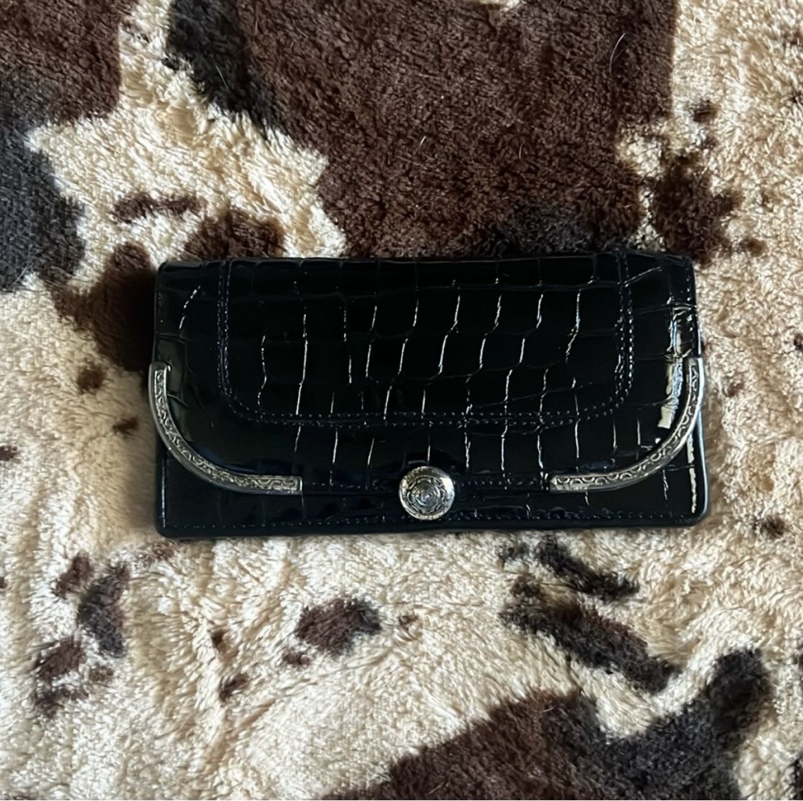 Black leather Brighton clutch