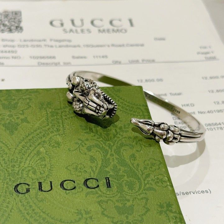 New silver bracelet for men and women