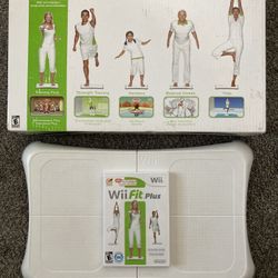 Nintendo Wii Fit Plus Complete 