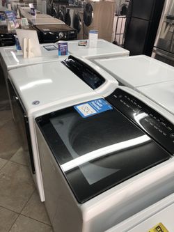 Whirlpool Cabrio washer and dryer set