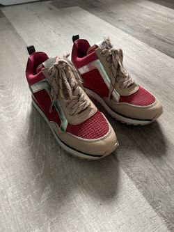 Women’s Michael PU Upper Rubber Outsole Sneakers size 5.5M