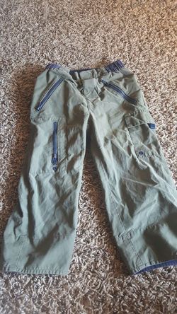 Green pants size 18-24 months
