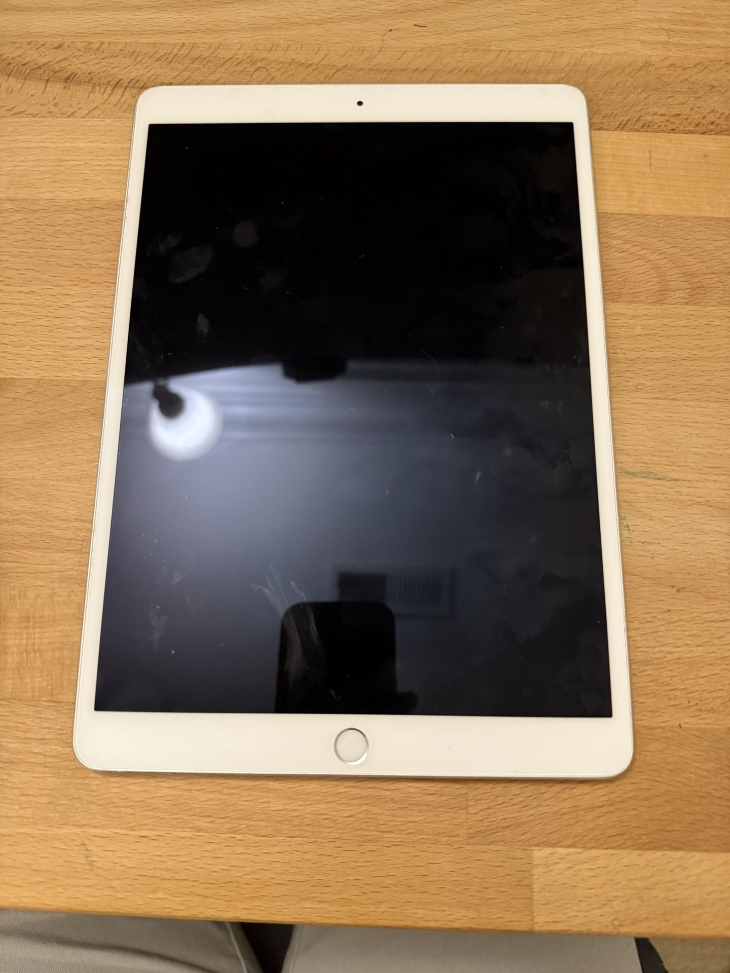 iPad Pro 10.5 - Not Functional