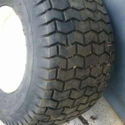 Riding mower tire.18x9.50-8.