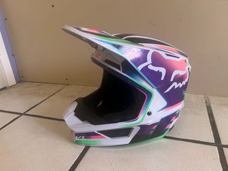 Fox V1 Moto Helmet