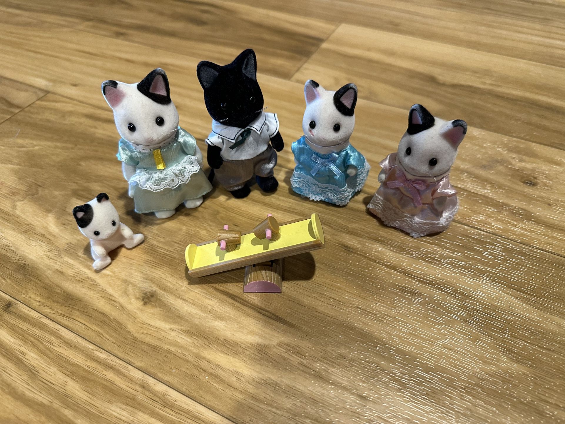 Little Critters Cat Family With Seesaw And Baby Cat
