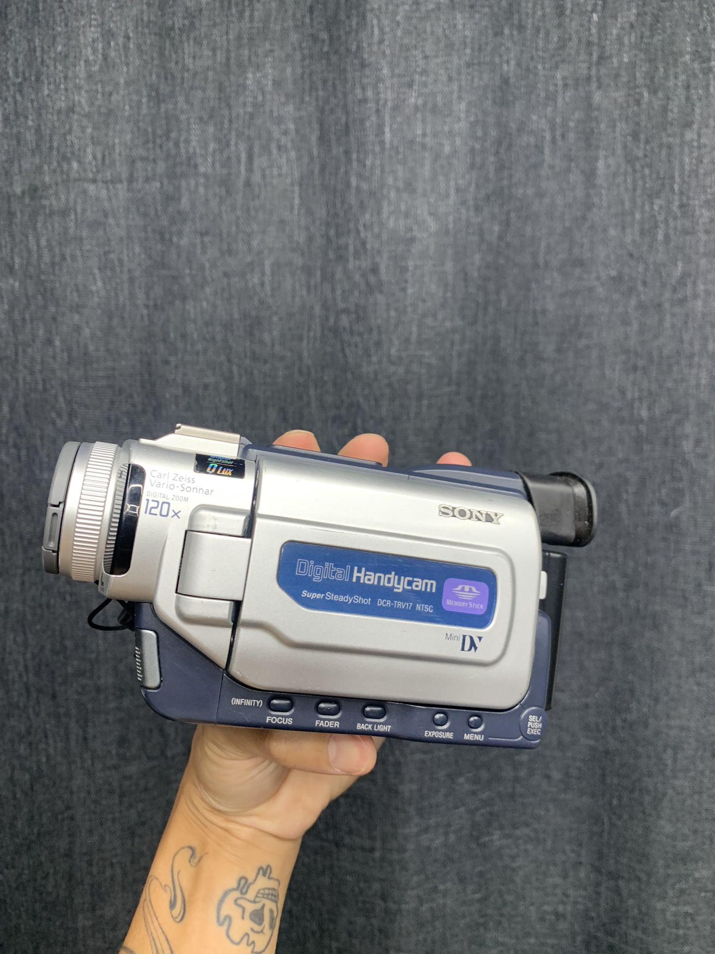 Sony Trv17 Camcorder